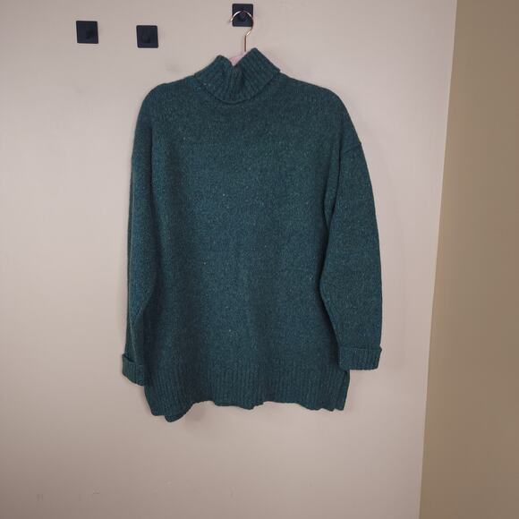 Vintage 90's Express Tricot 100% Wool Turtleneck Sweater in Green Size L - Picture 1 of 7